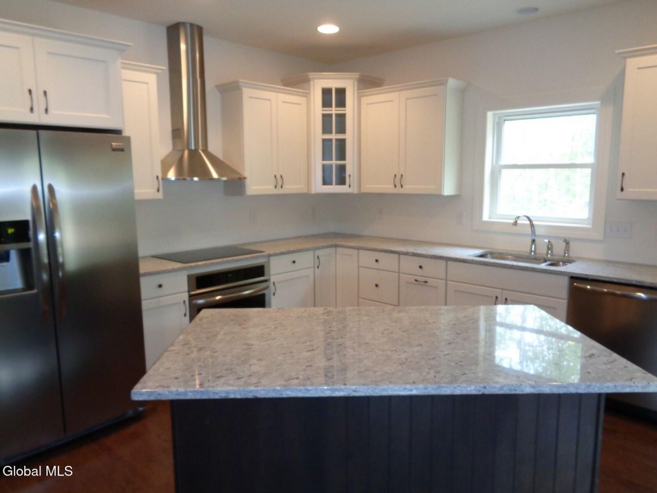 Mechanicville, New York, 12118, United States, 3 Bedrooms Bedrooms, ,2 BathroomsBathrooms,Residential,For Sale,1989353