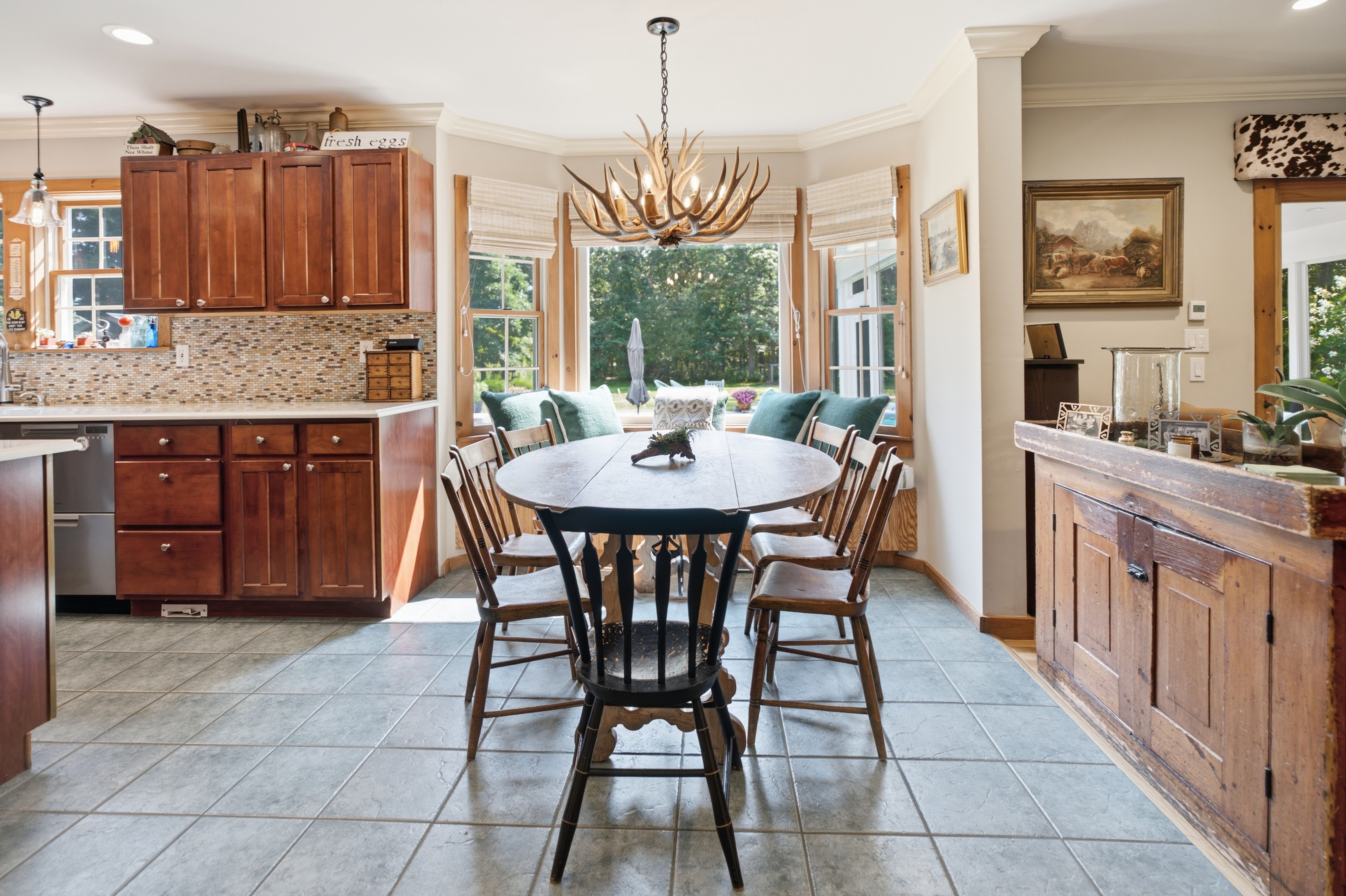  147B Old Country Road, Remsenburg, NY 11960 - 物件實景