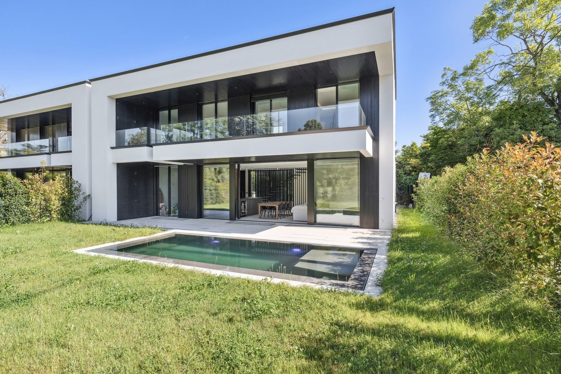  Exceptional THPE Villa with a Pool in Chêne-Bougeries - 物件實景
