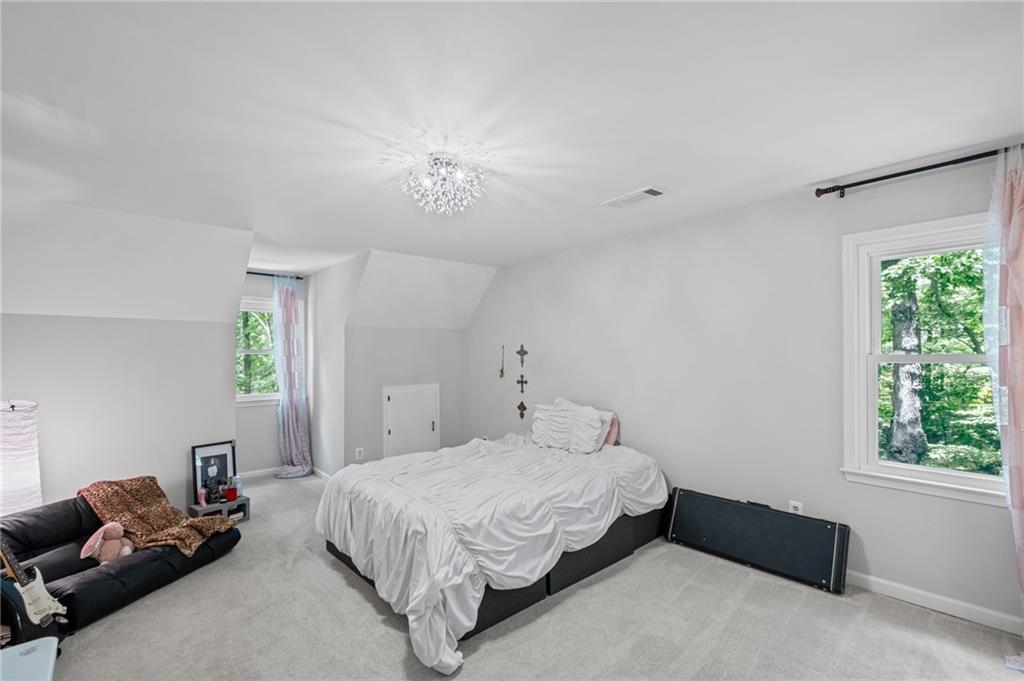 Suwanee, Georgia, 30024, United States, 4 Bedrooms Bedrooms, ,4 BathroomsBathrooms,Residential,For Sale,1983881