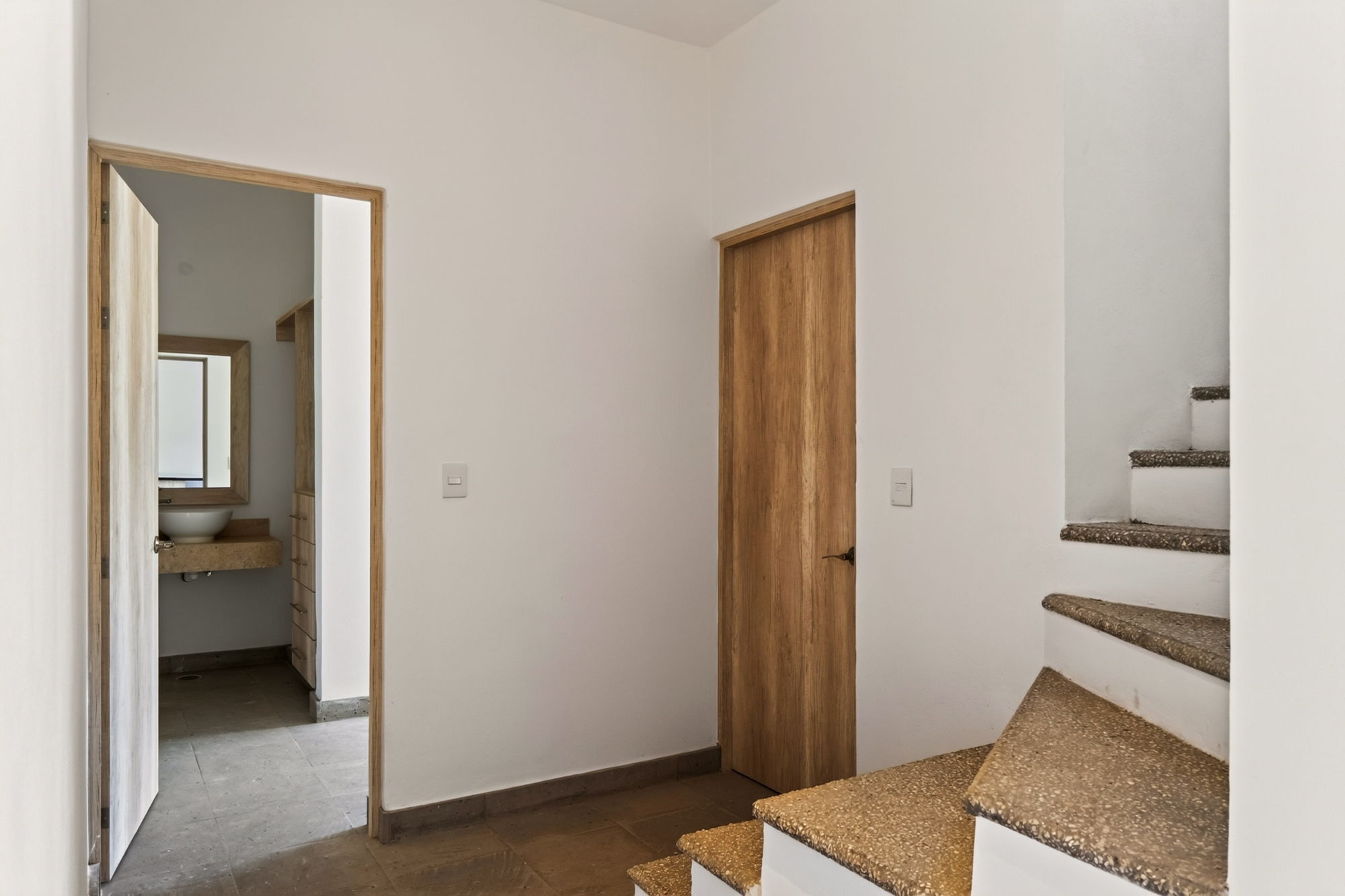  5 Bedroom Home in La Serena - 物件實景