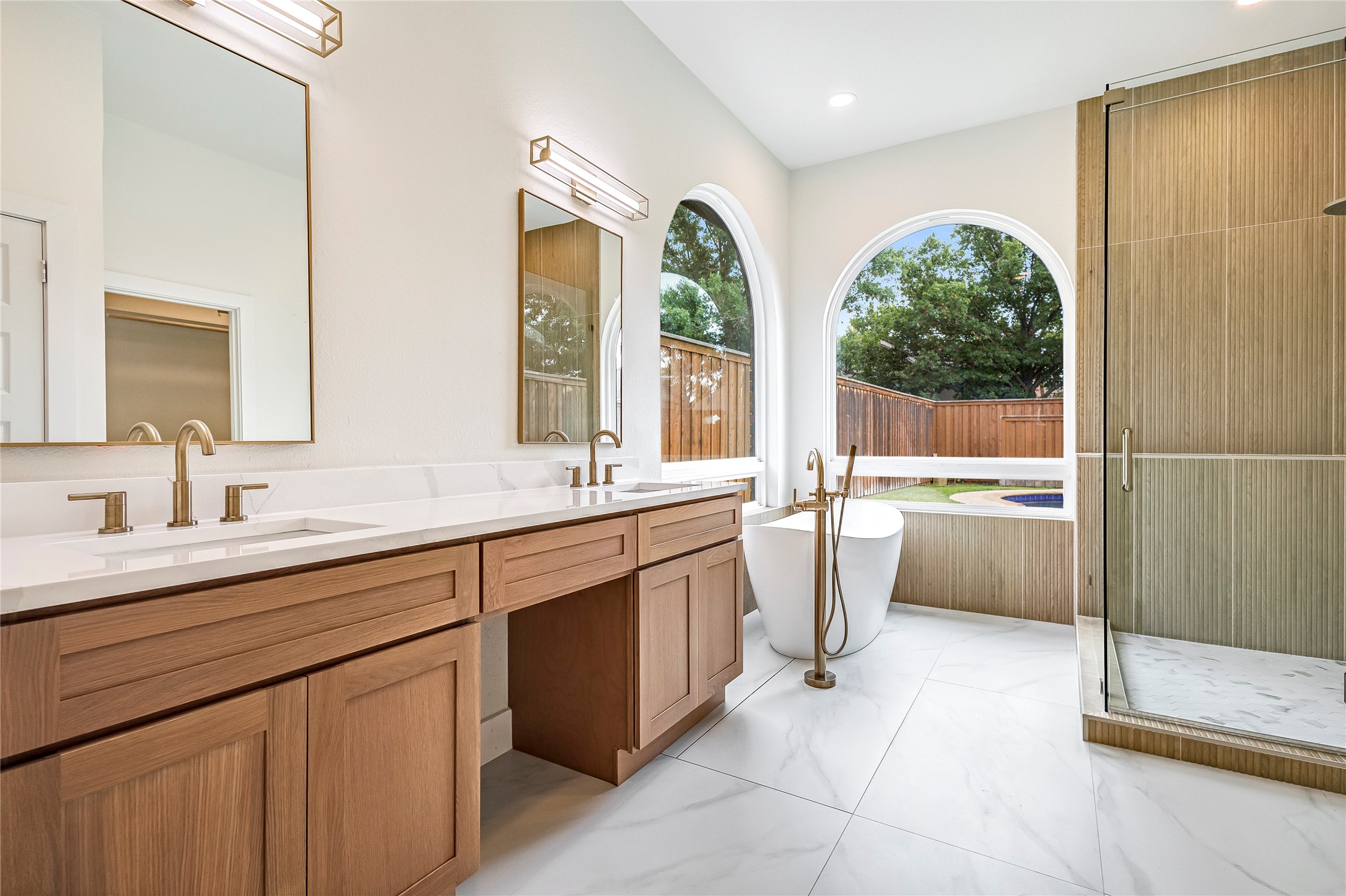 Plano, Texas, 75024, United States, 5 Bedrooms Bedrooms, ,4 BathroomsBathrooms,Residential,For Sale,1933059