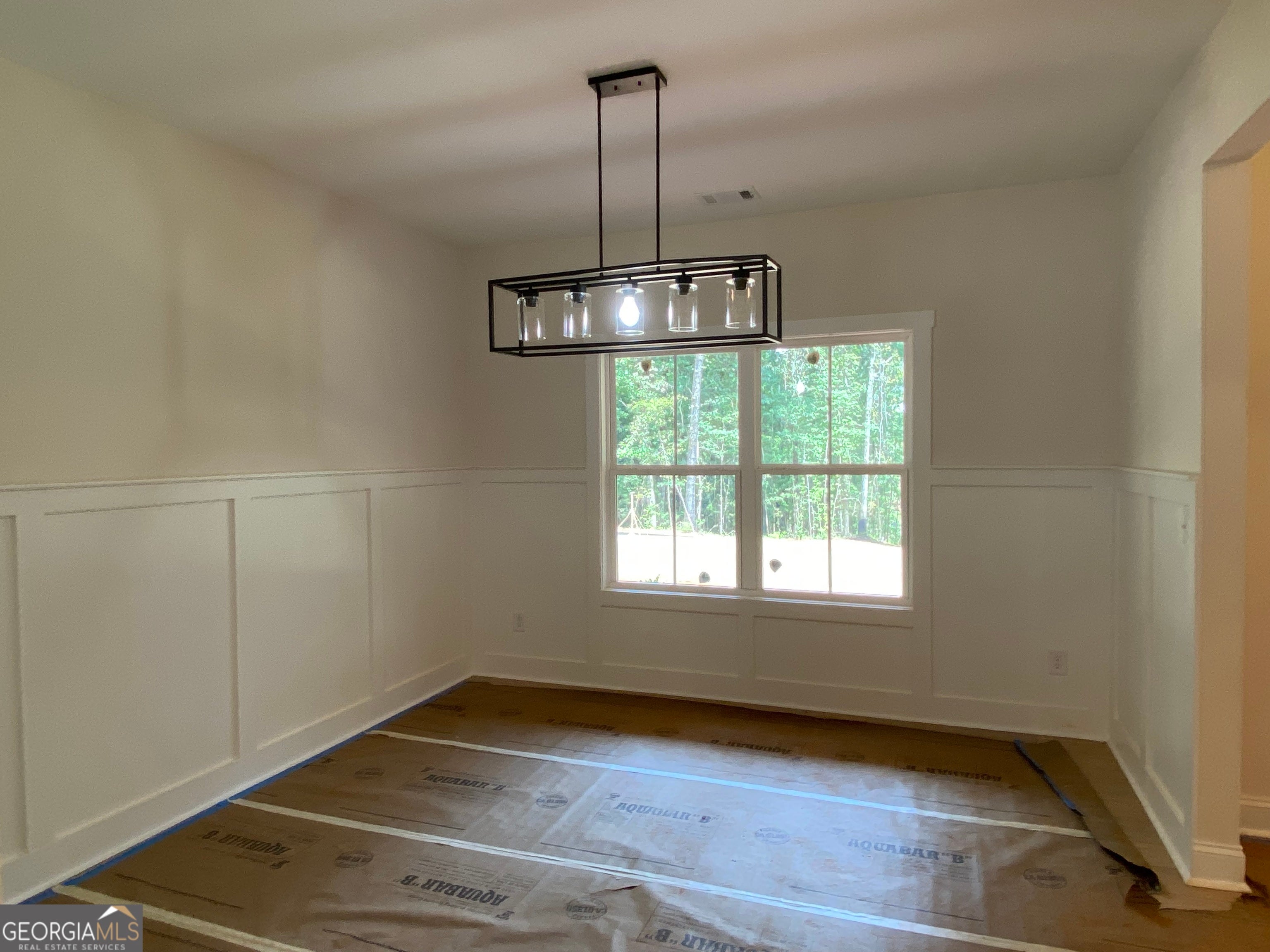 Forsyth, Georgia, 31029, United States, 4 Bedrooms Bedrooms, ,3 BathroomsBathrooms,Residential,For Sale,1922681