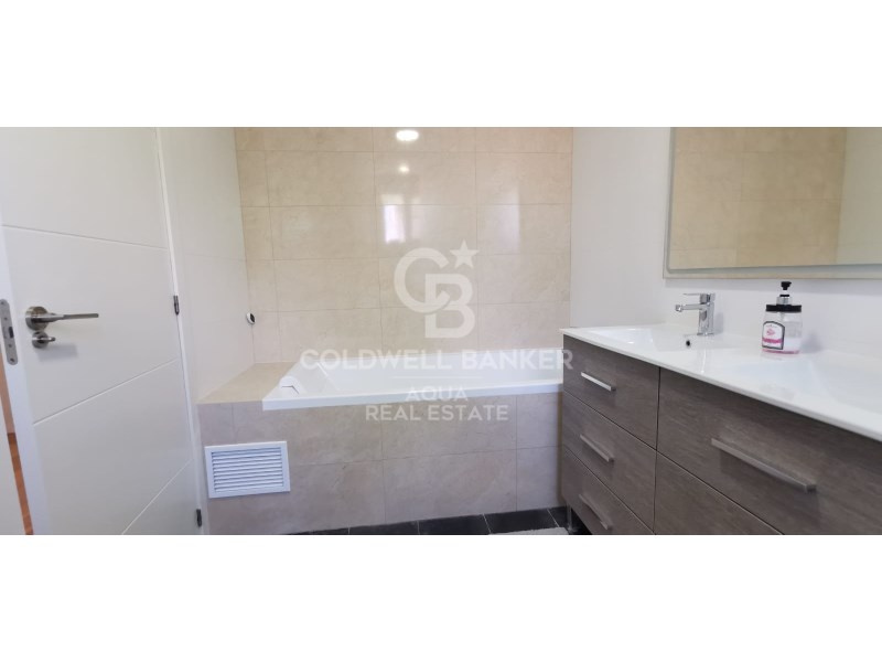 Alicante, Finestrat, Finestrat pueblo, Sierra Cort, Finestrat, Comunidad Valenciana, 03509, ES, 4 Bedrooms Bedrooms, ,4 BathroomsBathrooms,Residential,For Sale,Alicante, Finestrat, Finestrat pueblo, Sierra Cort,1625354