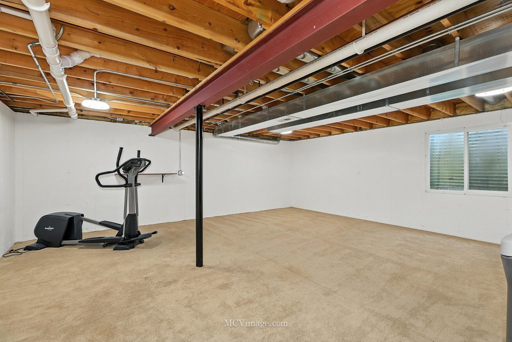 Plainfield, Illinois, 60586, United States, 5 Bedrooms Bedrooms, ,3 BathroomsBathrooms,Residential,For Sale,1927144