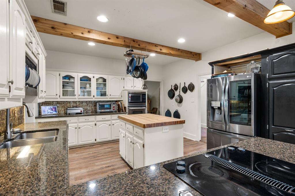 Melissa, Texas, 75454, United States, 5 Bedrooms Bedrooms, ,5 BathroomsBathrooms,Residential,For Sale,2048357