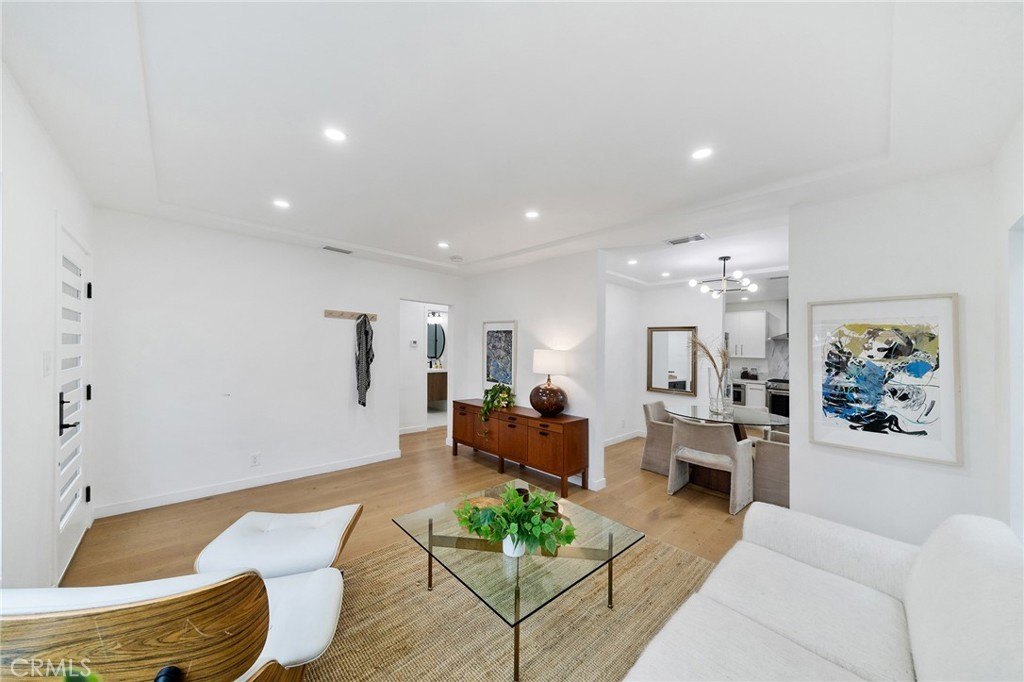 Los Angeles, California, 90031, United States, 5 Bedrooms Bedrooms, ,2 BathroomsBathrooms,Residential,For Sale,2005567