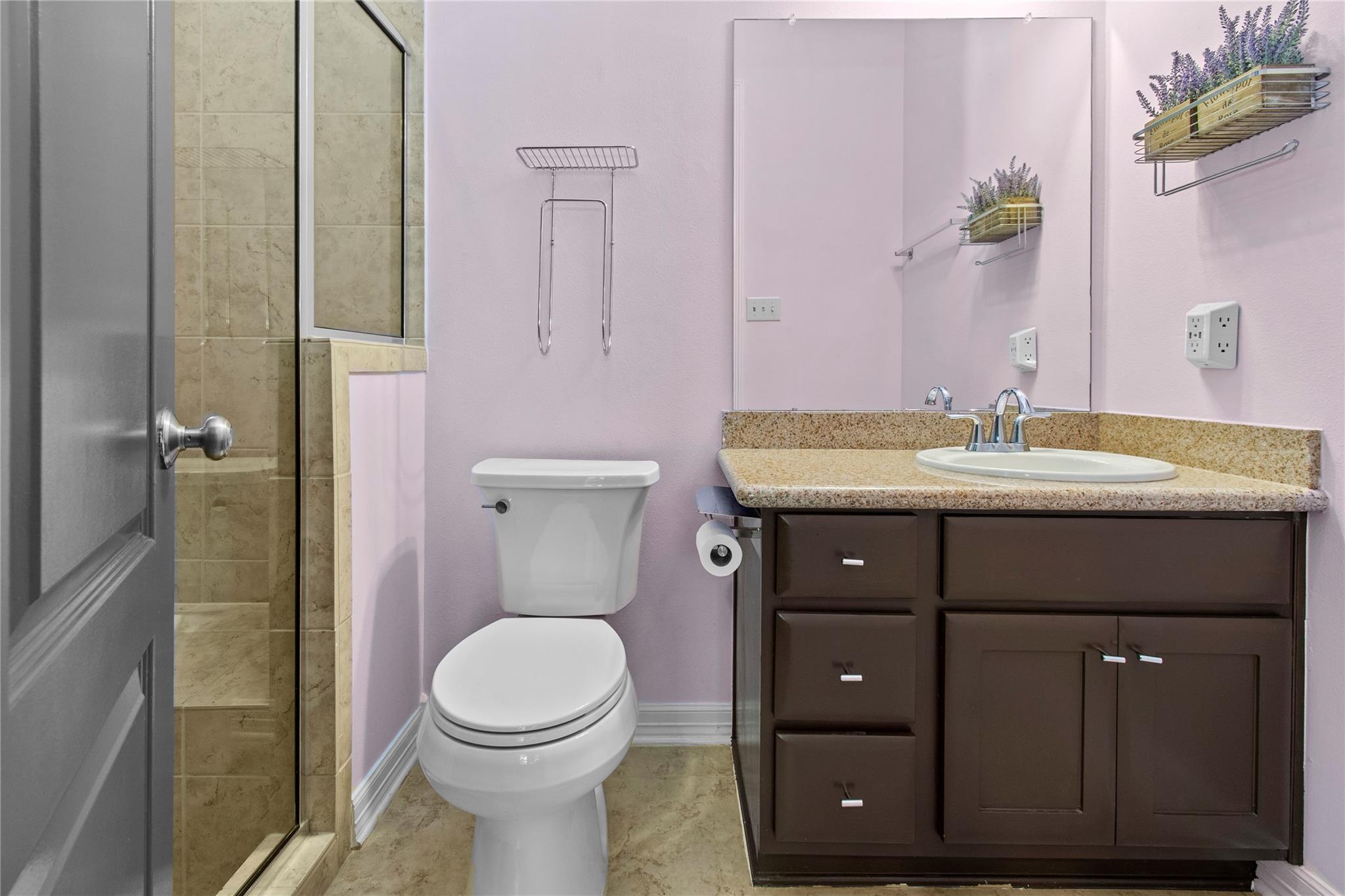 Conroe, Texas, 77302, United States, 4 Bedrooms Bedrooms, ,4 BathroomsBathrooms,Residential,For Sale,1982610