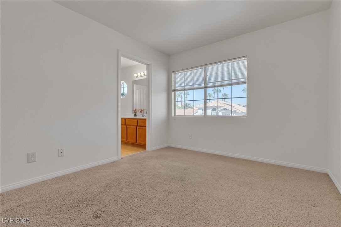 Henderson, Nevada, 89074, United States, 4 Bedrooms Bedrooms, ,2 BathroomsBathrooms,Residential,For Sale,1957334