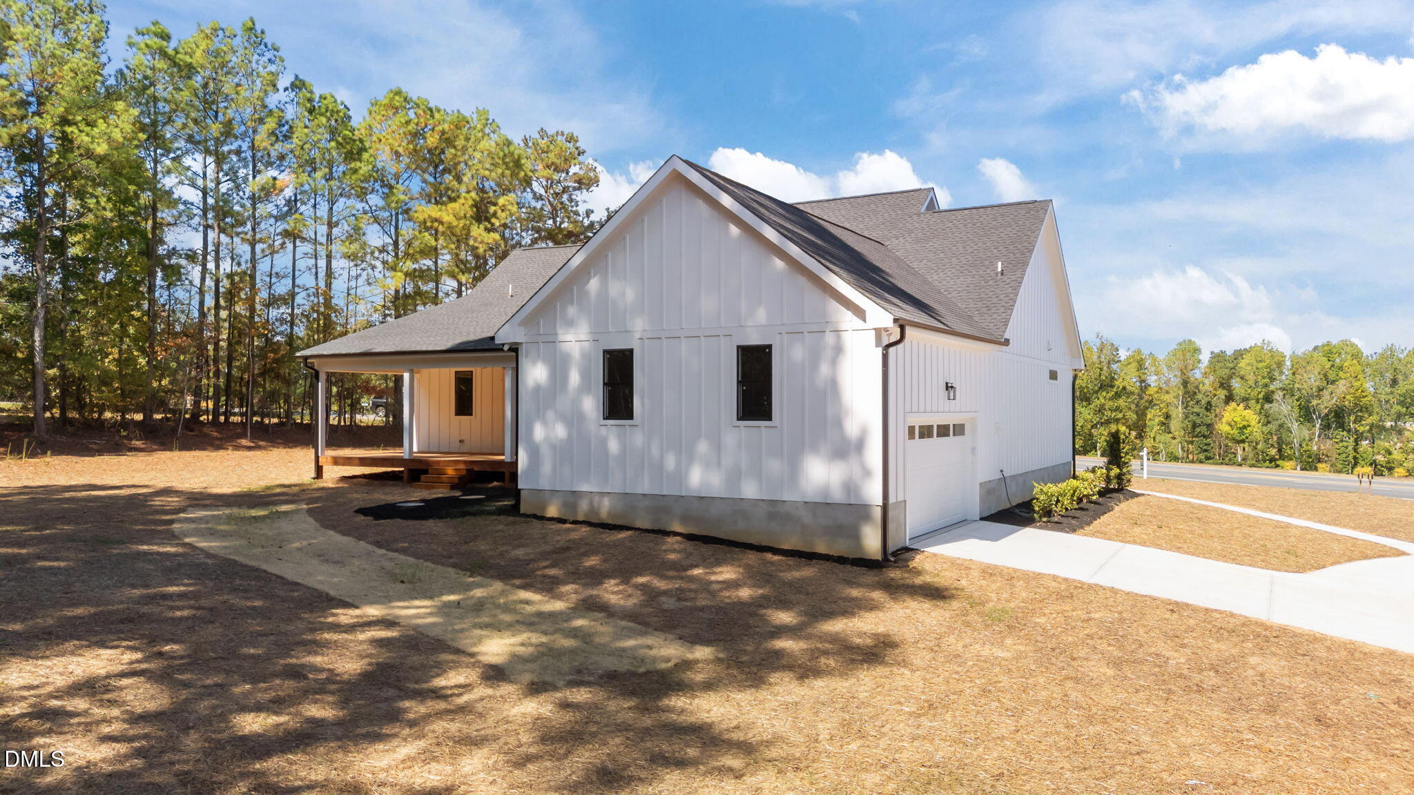 Fuquay Varina, North Carolina, 27526, United States, 3 Bedrooms Bedrooms, ,2 BathroomsBathrooms,Residential,For Sale,1975707