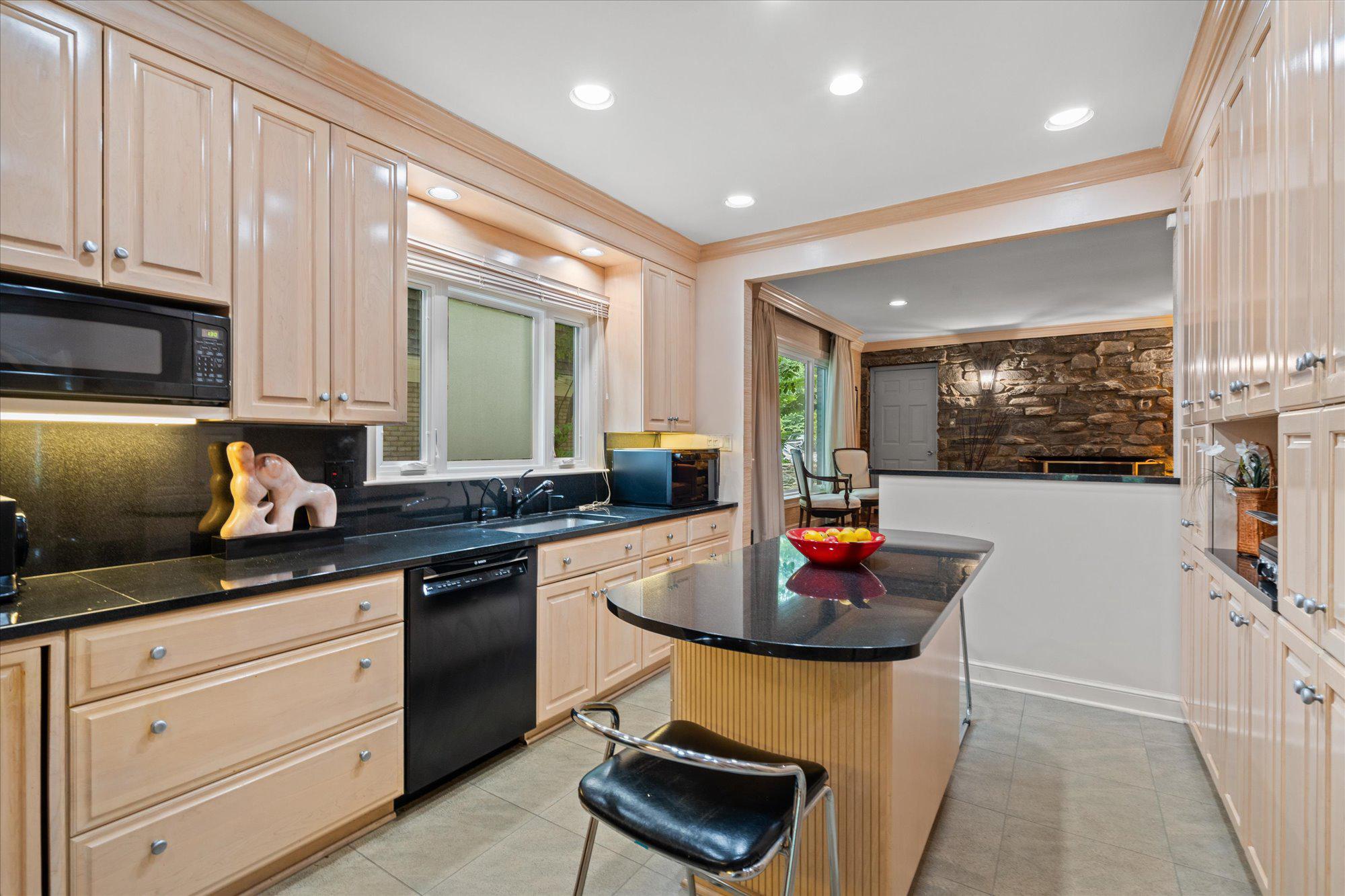  2746 Jenifer Street NW, Washington, DC, 20015 - 物件實景