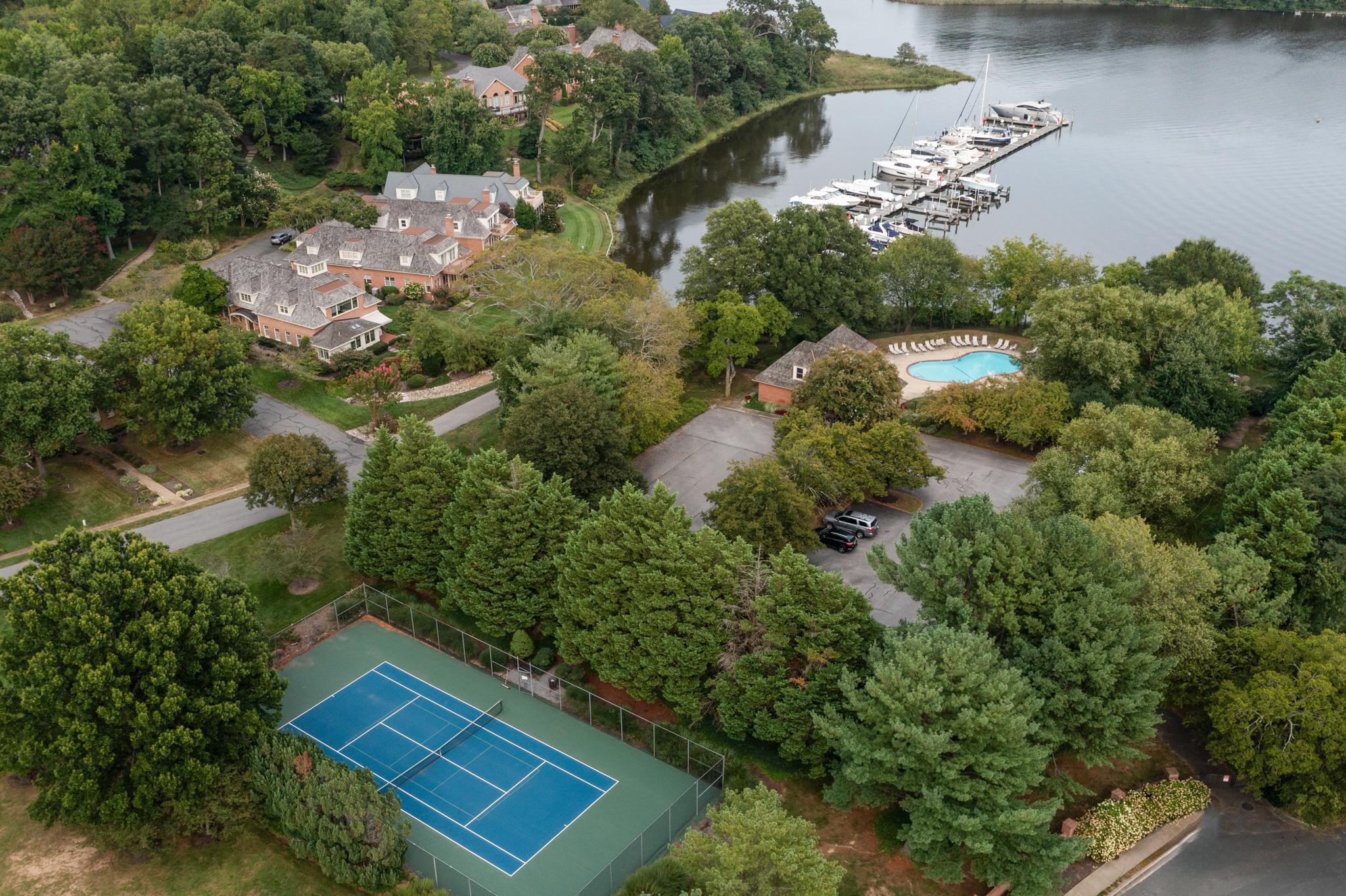  1010 S River Landing Road, Edgewater, MD, 21037 - 物件實景