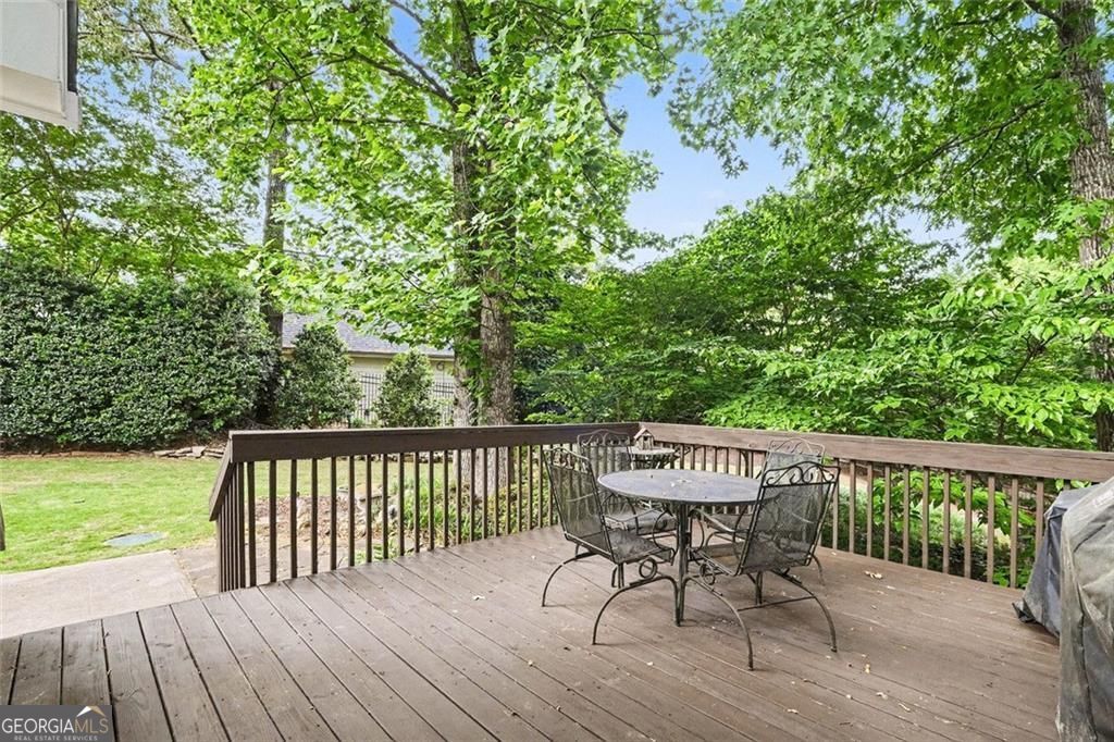 Buford, Georgia, 30519, United States, 5 Bedrooms Bedrooms, ,5 BathroomsBathrooms,Residential,For Sale,2044951