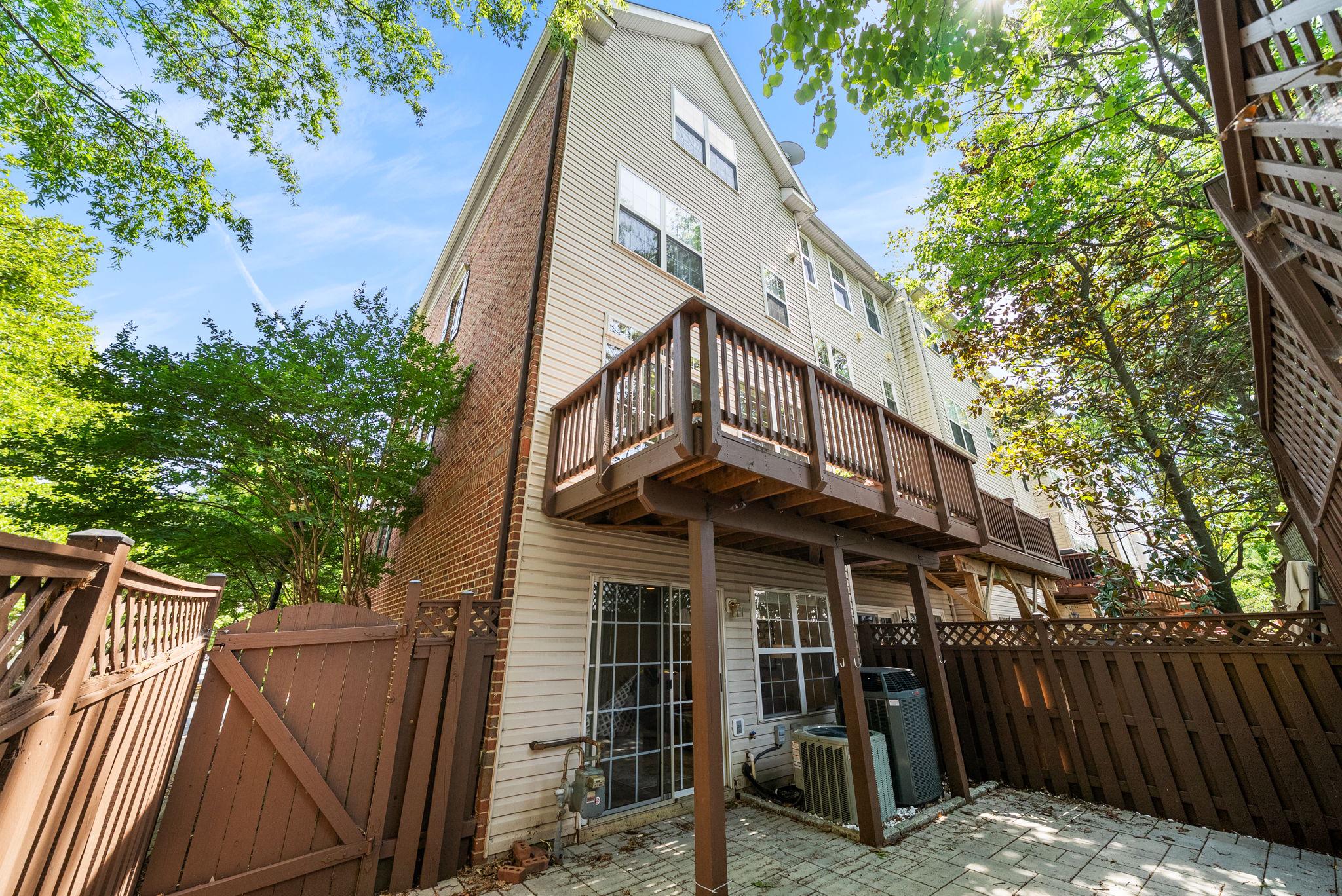  349 Livermore Lane, Alexandria, VA, 22304 - 物件實景