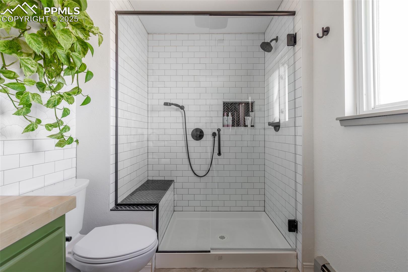 Colorado Springs, Colorado, 80925, United States, 6 Bedrooms Bedrooms, ,Residential,For Sale,1977533