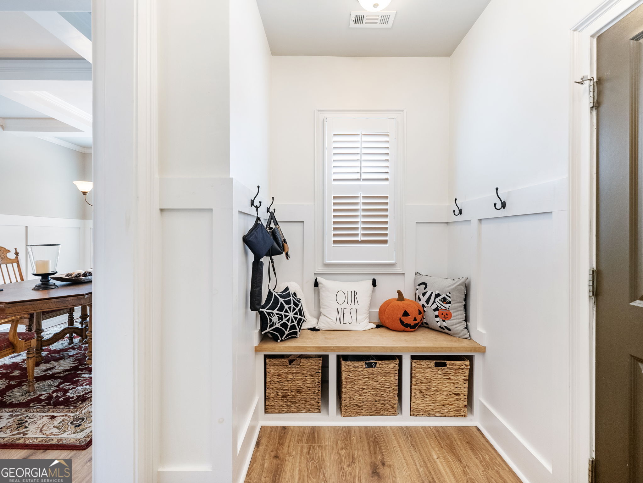 Hoschton, Georgia, 30548, United States, 5 Bedrooms Bedrooms, ,3 BathroomsBathrooms,Residential,For Sale,1986295