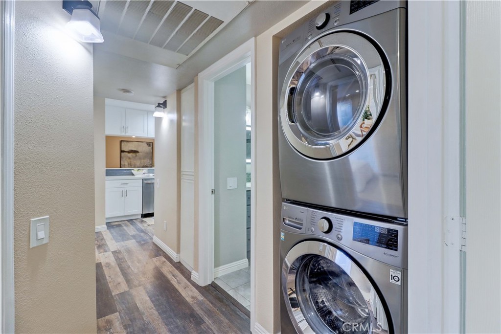 Long Beach, California, 90804, United States, 2 Bedrooms Bedrooms, ,2 BathroomsBathrooms,Residential,For Sale,2001889