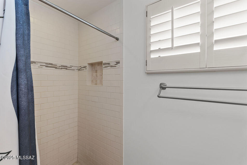 Tucson, Arizona, 85750, United States, 4 Bedrooms Bedrooms, ,3 BathroomsBathrooms,Residential,For Sale,1818132