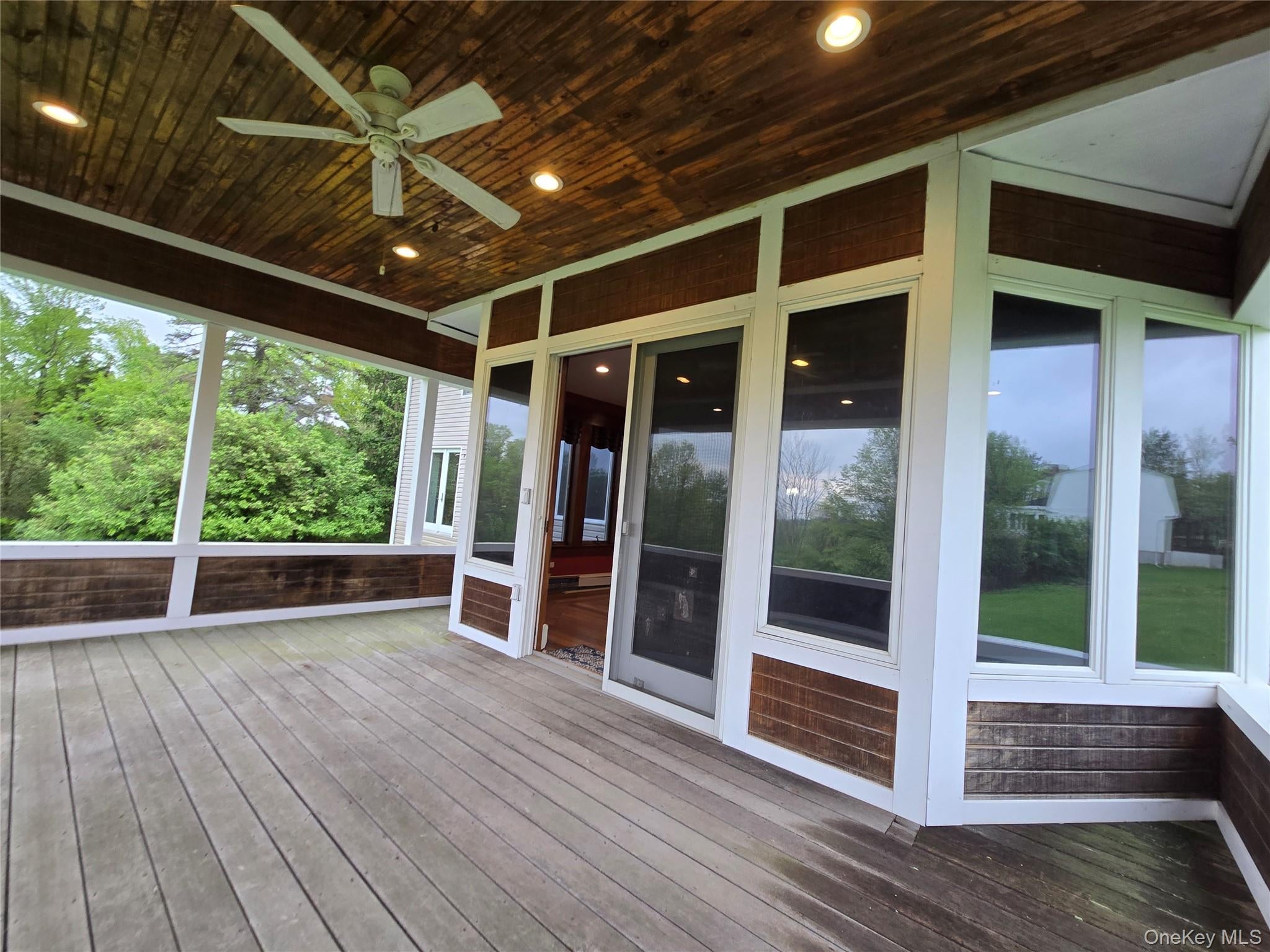 Washingtonville, New York, 10992, United States, 4 Bedrooms Bedrooms, ,4 BathroomsBathrooms,Residential,For Sale,2017576