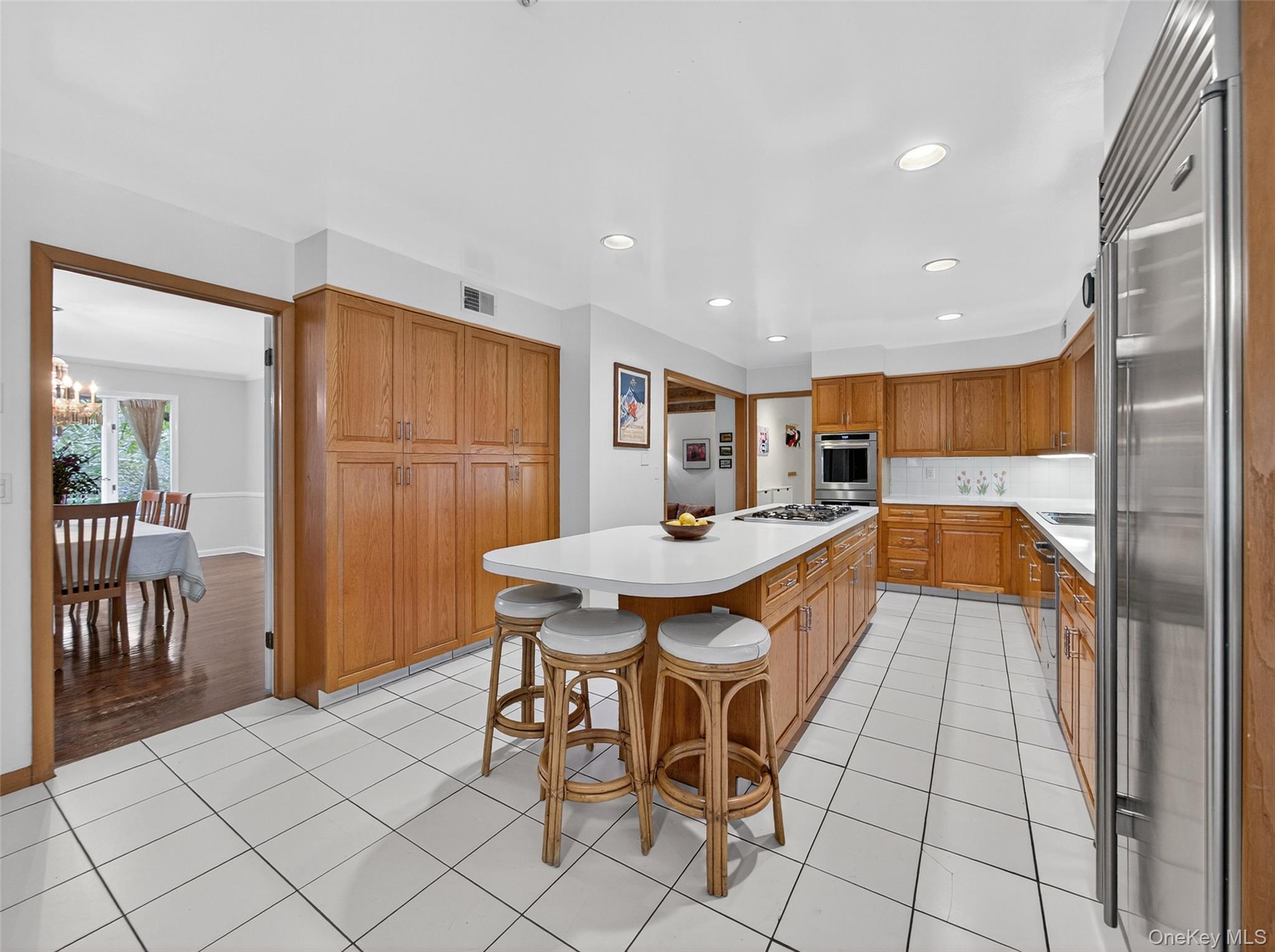 Montebello, New York, 10901, United States, 5 Bedrooms Bedrooms, ,4 BathroomsBathrooms,Residential,For Sale,1987706