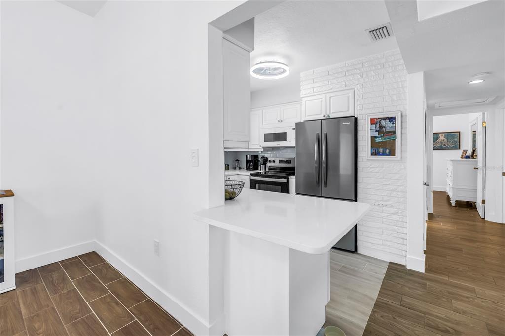 St Pete Beach, Florida, 33706, United States, 3 Bedrooms Bedrooms, ,2 BathroomsBathrooms,Residential,For Sale,1897021