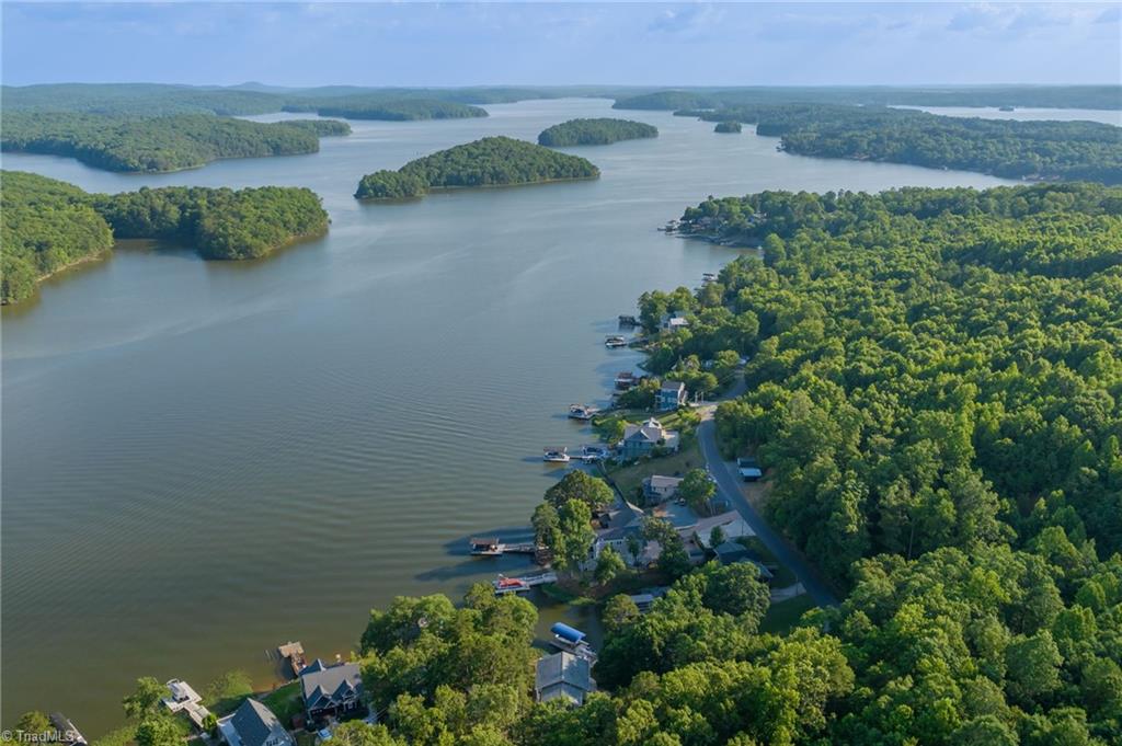 New London, North Carolina, 28127, United States, 3 Bedrooms Bedrooms, ,2 BathroomsBathrooms,Residential,For Sale,1991438