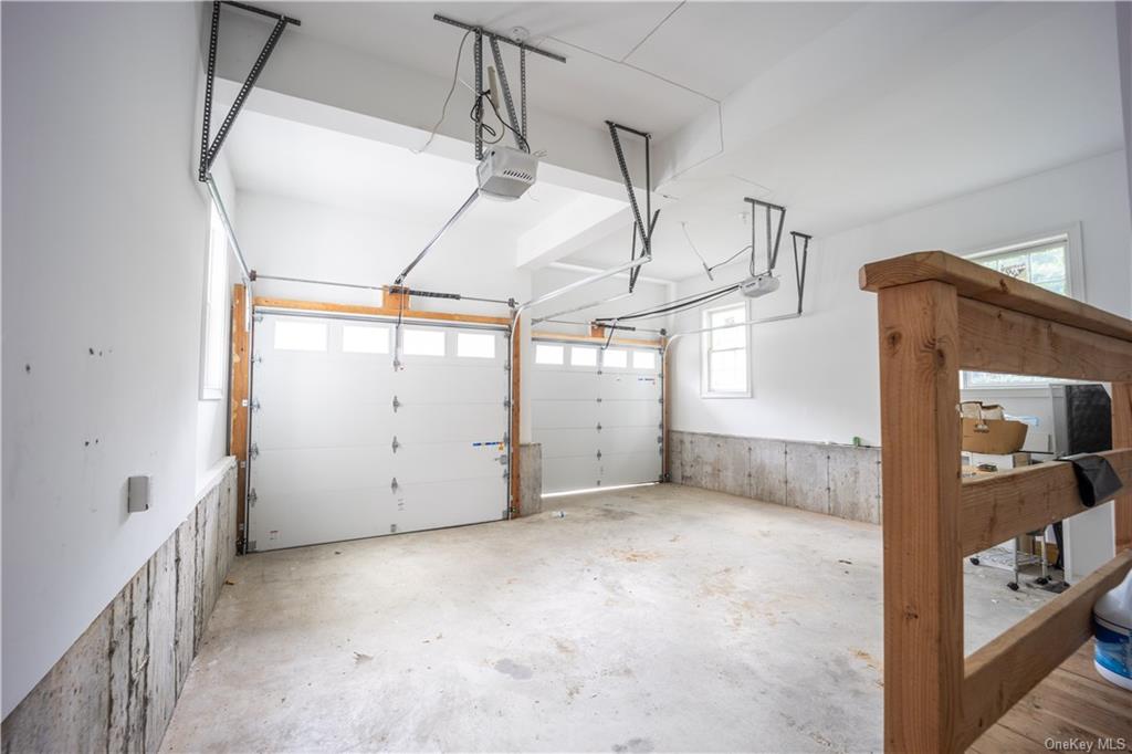 New Rochelle, New York, 10804, United States, 5 Bedrooms Bedrooms, ,5 BathroomsBathrooms,Residential,For Sale,1983034