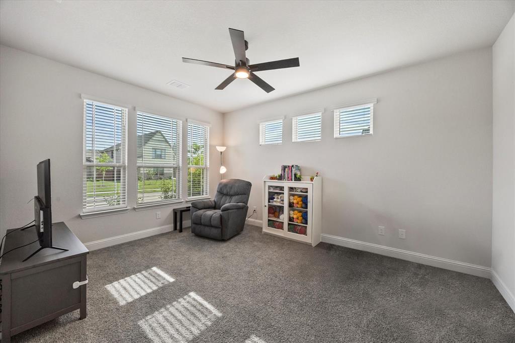 Waxahachie, Texas, 75165, United States, 5 Bedrooms Bedrooms, ,5 BathroomsBathrooms,Residential,For Sale,1828545