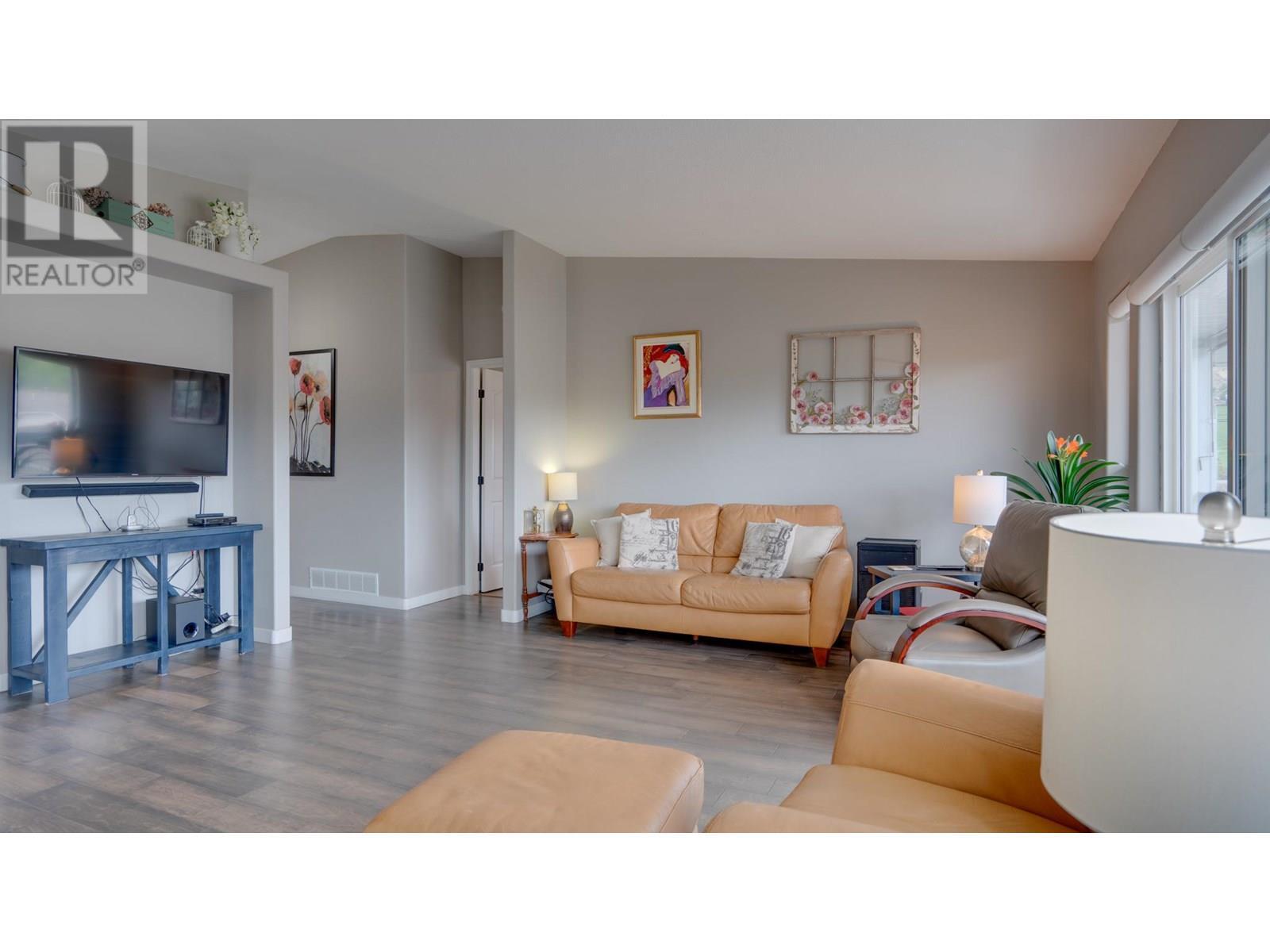 VERNON, British Columbia, V1T 2N4, CA, 3 Bedrooms Bedrooms, ,3 BathroomsBathrooms,Residential,For Sale,1890662