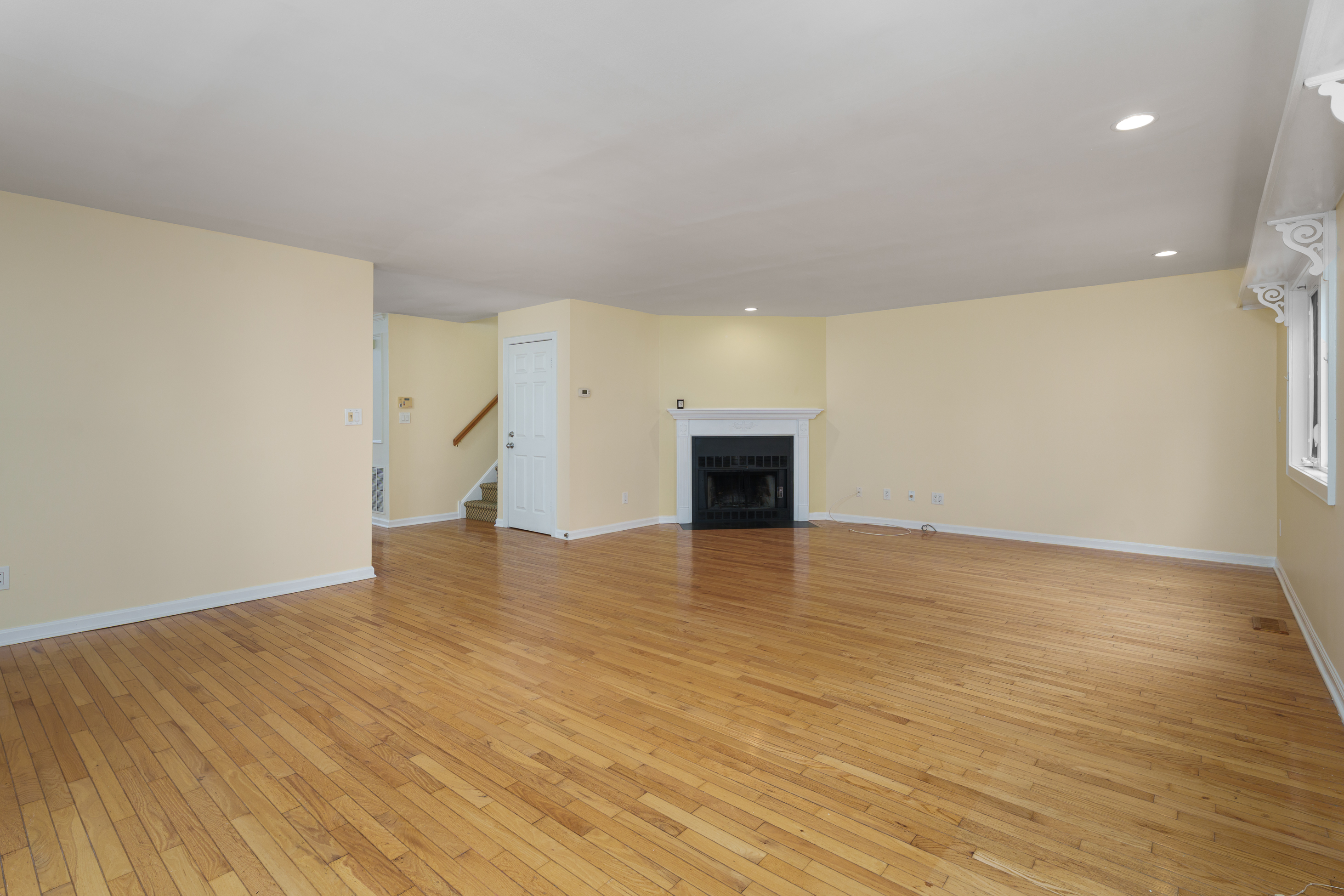  Close to Princeton, Trains, and the D&R Canal - 物件實景