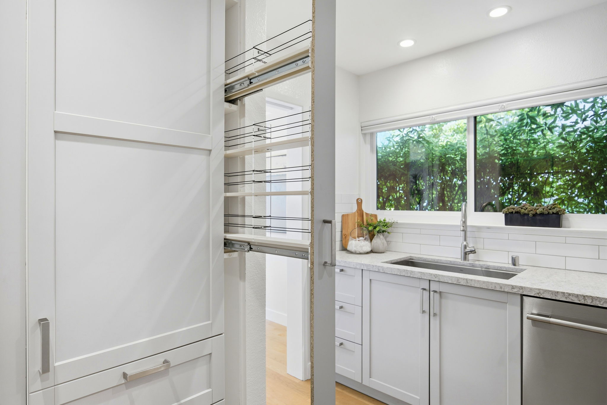  Modern San Carlos Hills Retreat - 物件實景