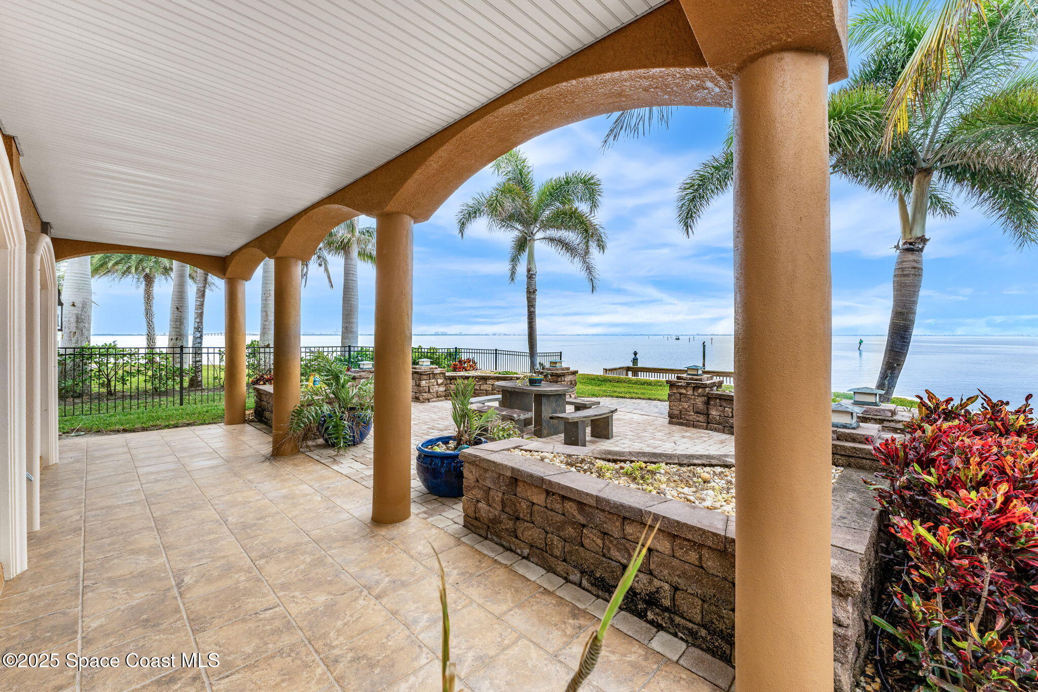Merritt Island, Florida, 32952, United States, 4 Bedrooms Bedrooms, ,4 BathroomsBathrooms,Residential,For Sale,1895836