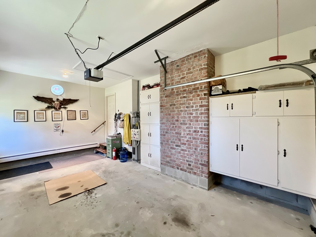 Onancock, Virginia, 23417, United States, 2 Bedrooms Bedrooms, ,2 BathroomsBathrooms,Residential,For Sale,1971701