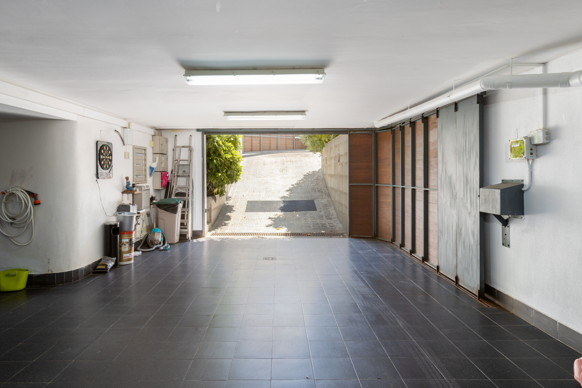  Centrally located avant-garde villa. Privacy and elegance in Alella - Costa BCN - 物件實景
