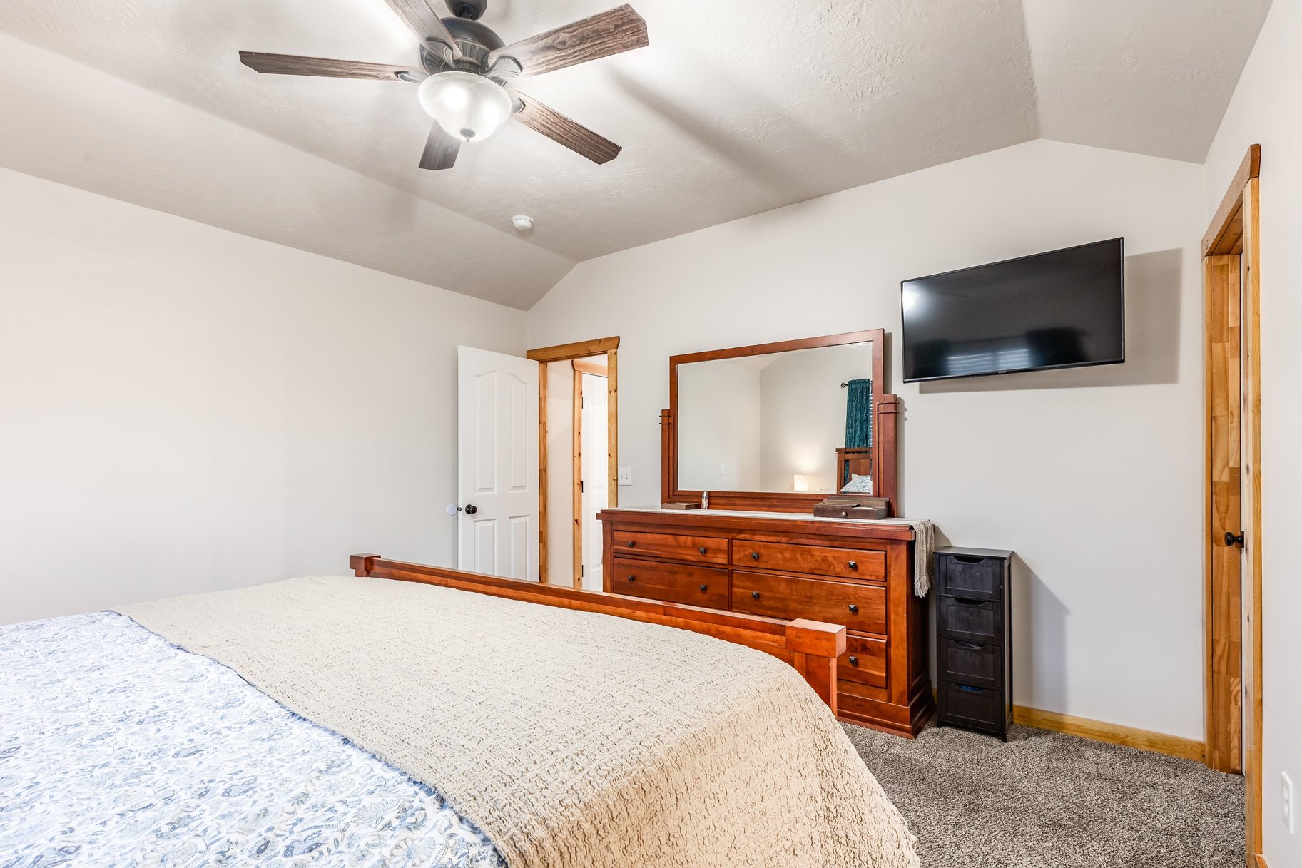  Rare Opportunity in Herriman High Country Estates  Rambler on 7.7 Private Acres - 物件實景