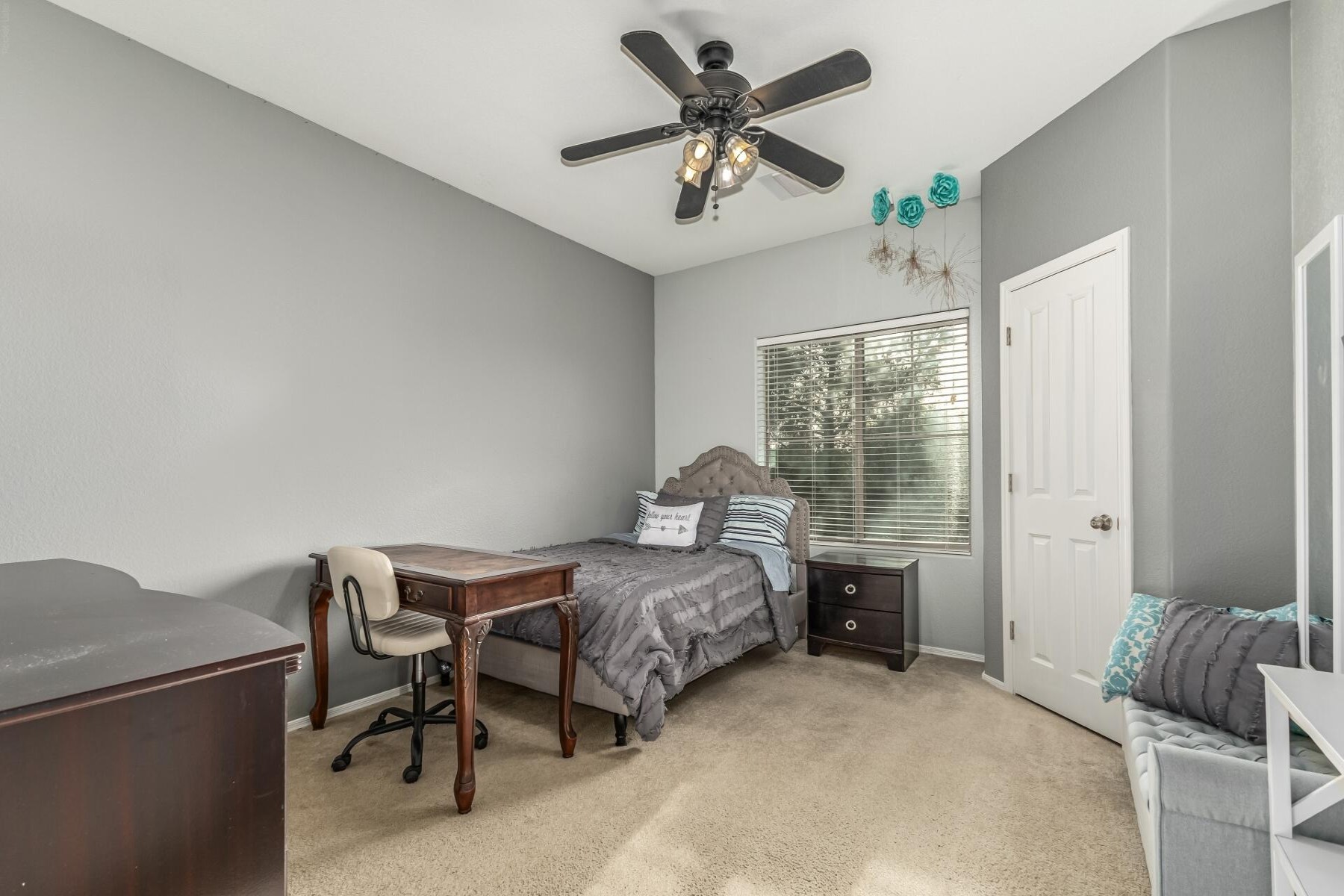  1271 E Canyon Creek Drive  Gilbert, AZ - 物件實景