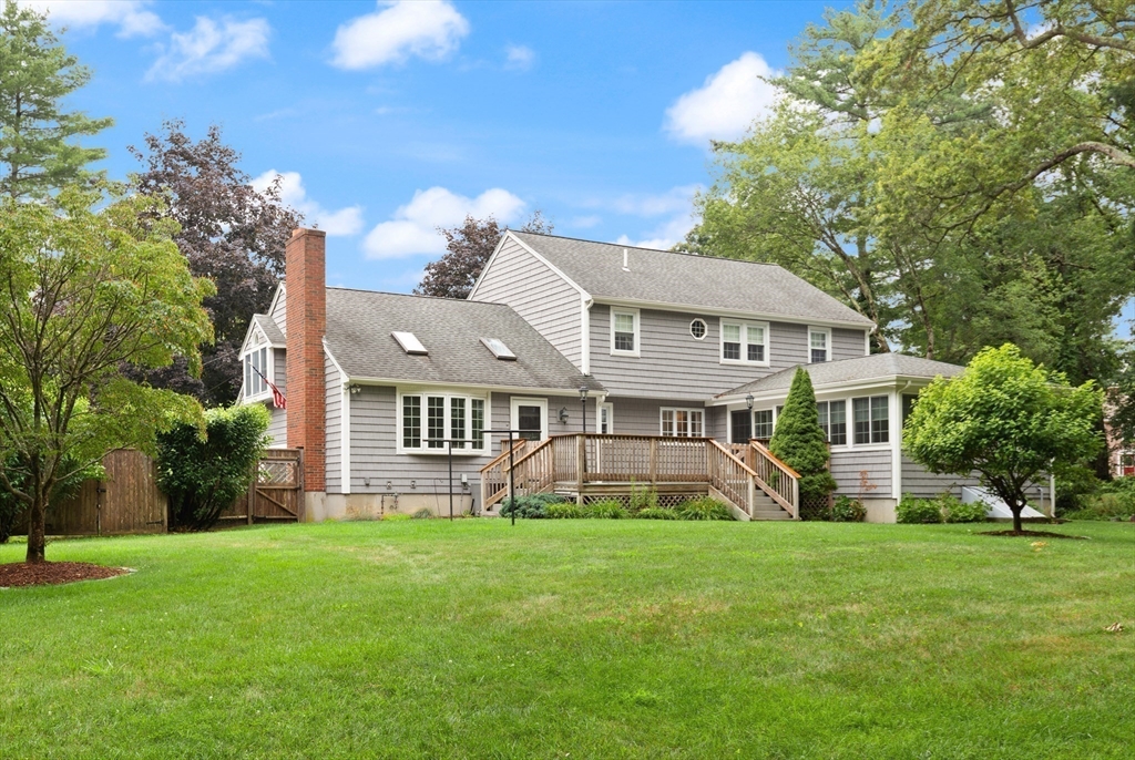 Easton, Massachusetts, 02356, United States, 4 Bedrooms Bedrooms, ,2 BathroomsBathrooms,Residential,For Sale,1896816
