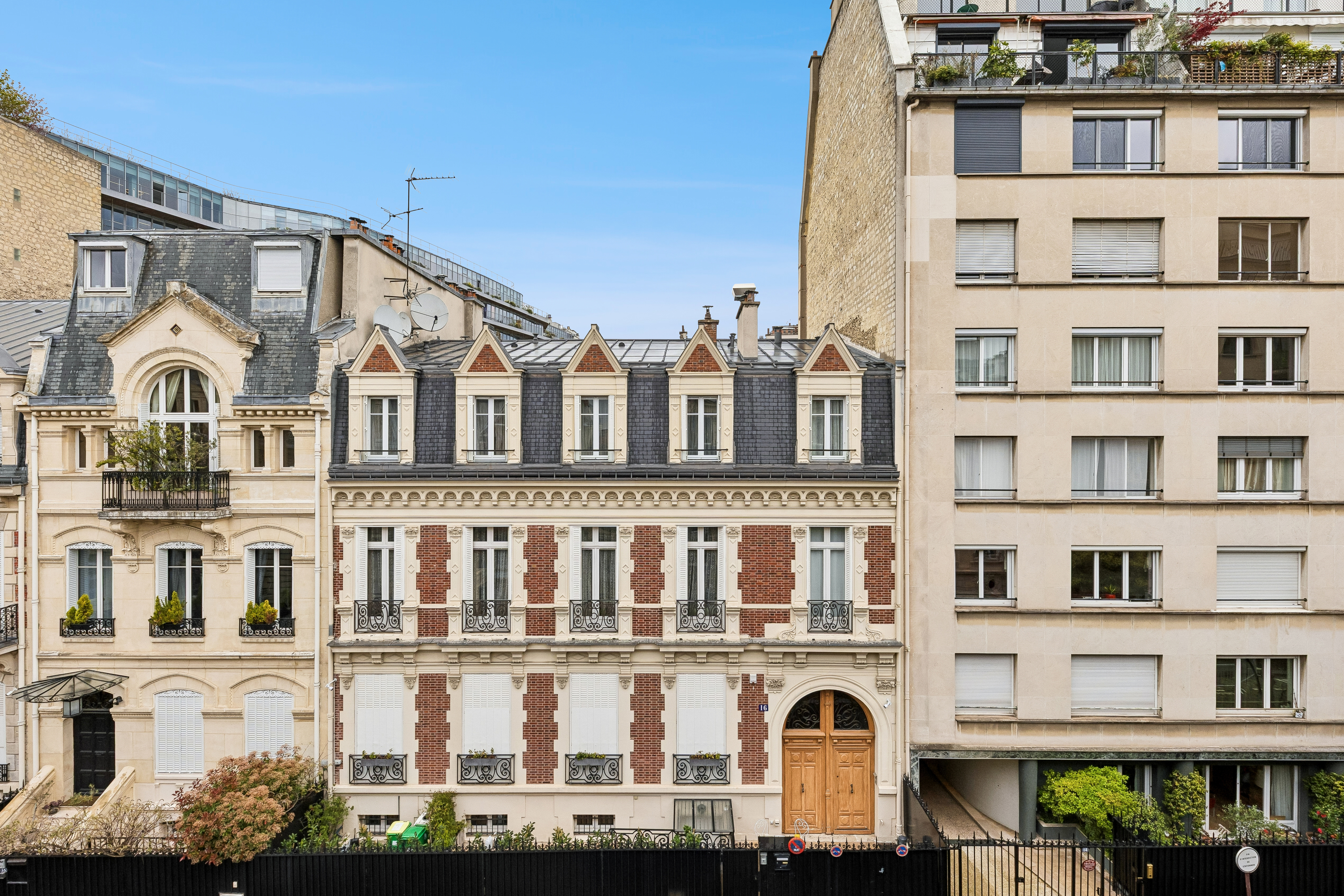  Elegant Private Mansion with Annex – Paris 16th Arrondissement - 物件實景