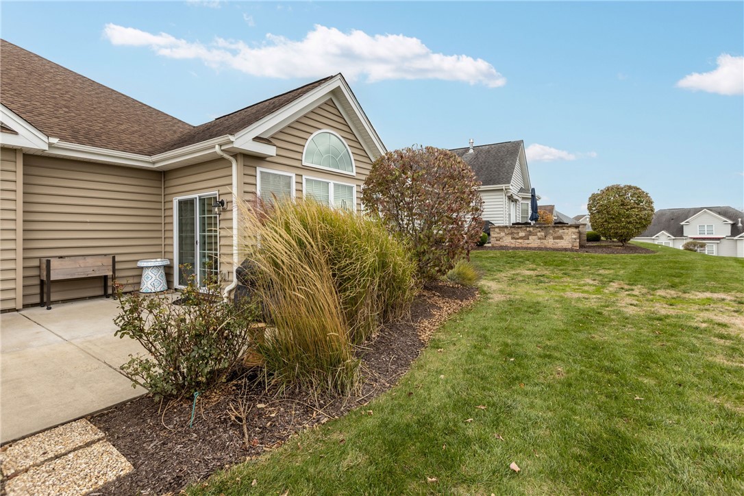 Sewickley, Pennsylvania, 15143, United States, 2 Bedrooms Bedrooms, ,2 BathroomsBathrooms,Residential,For Sale,1968653