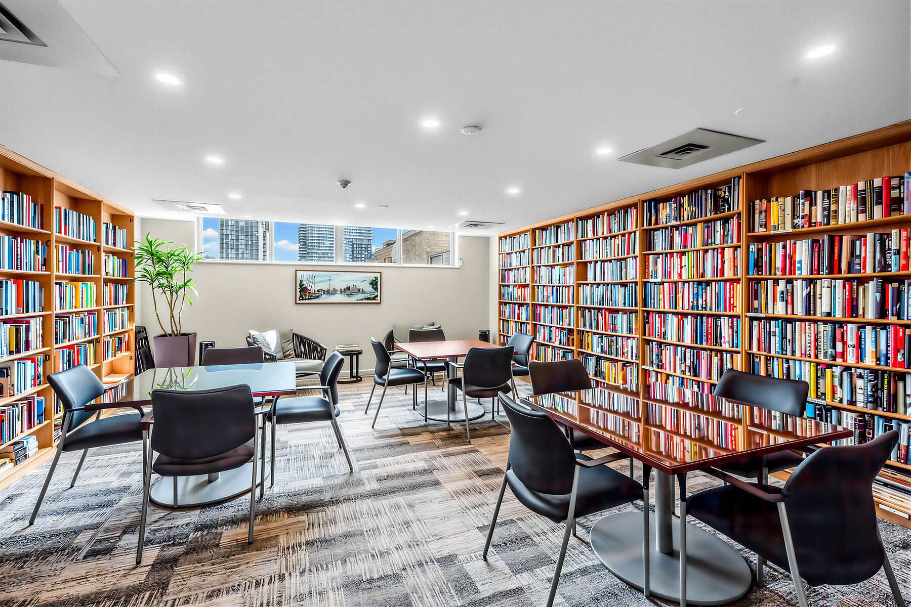  Boutique Condo, Market Square - 物件實景