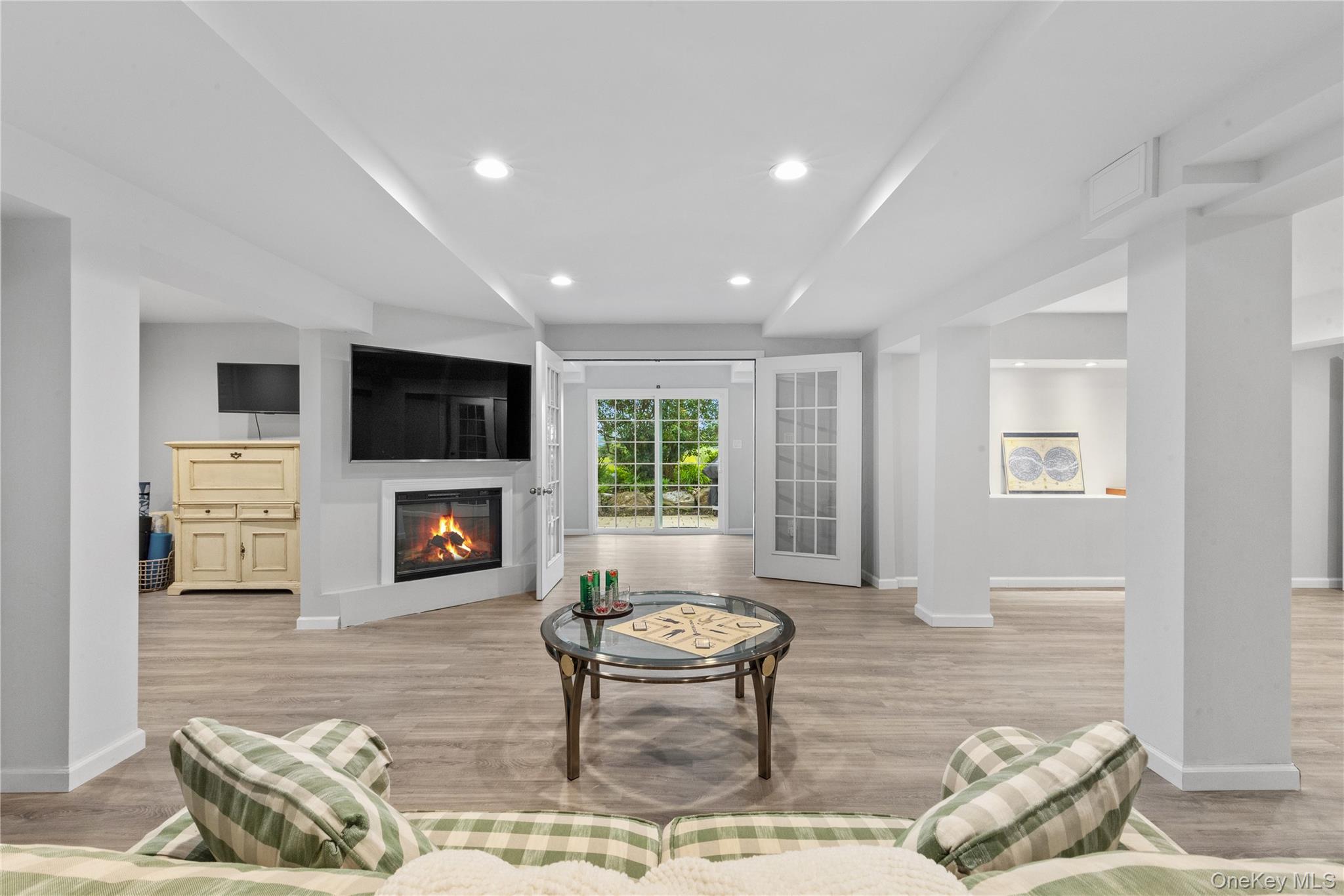 Dover Plains, New York, 12522, United States, 4 Bedrooms Bedrooms, ,6 BathroomsBathrooms,Residential,For Sale,1856462