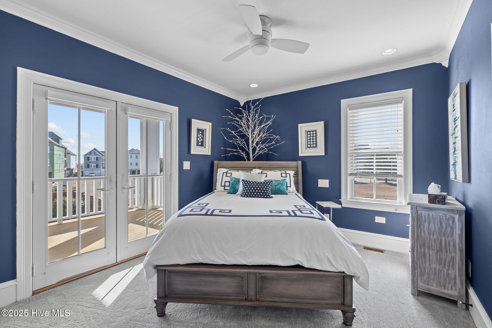 Newport, North Carolina, 28570, United States, 5 Bedrooms Bedrooms, ,7 BathroomsBathrooms,Residential,For Sale,1856837