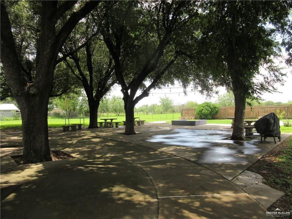 Edinburg, Texas, 78542, United States, 3 Bedrooms Bedrooms, ,4 BathroomsBathrooms,Residential,For Sale,1925269