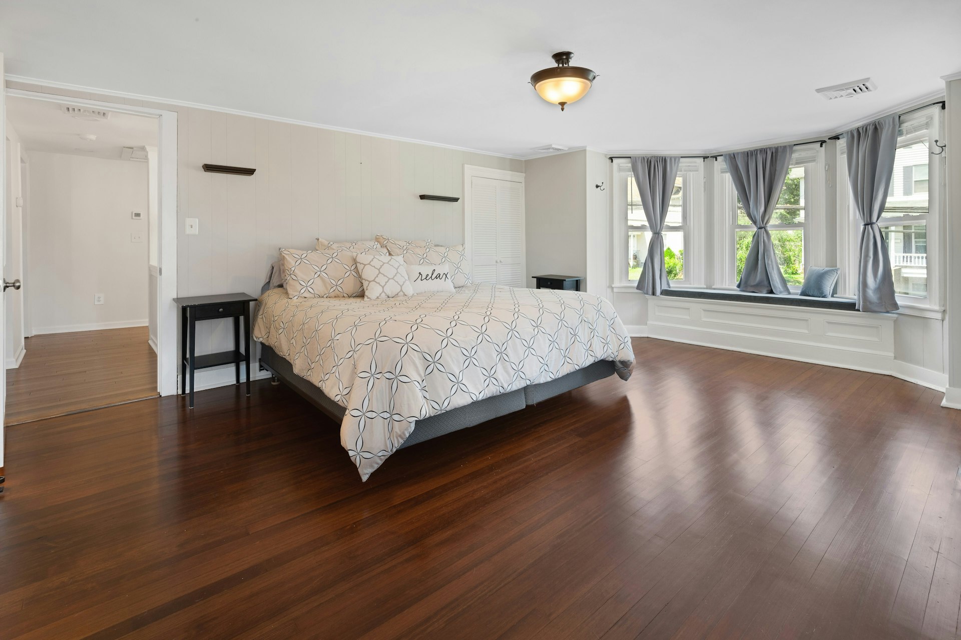 Boonton, New Jersey, 07005, United States, 3 Bedrooms Bedrooms, ,4 BathroomsBathrooms,Residential,For Sale,1974319