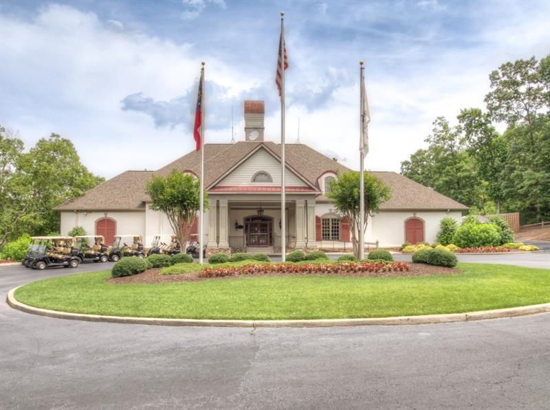 Suwanee, Georgia, 30024, United States, 4 Bedrooms Bedrooms, ,3 BathroomsBathrooms,Residential,For Sale,2048742