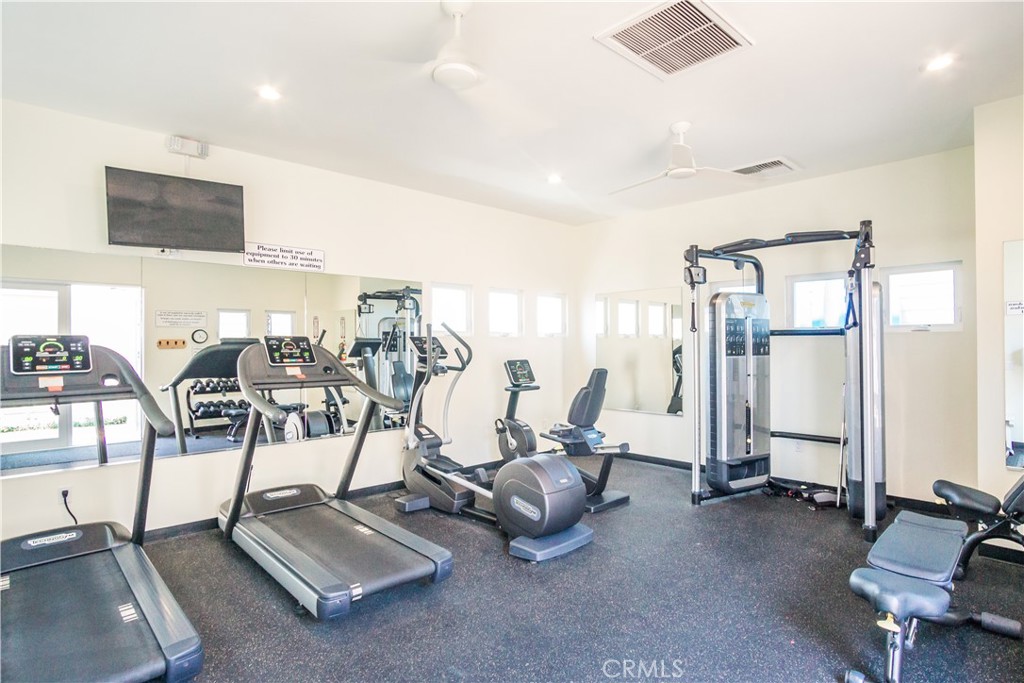 Newport Beach, California, 92663, United States, 2 Bedrooms Bedrooms, ,2 BathroomsBathrooms,Residential,For Sale,1877263