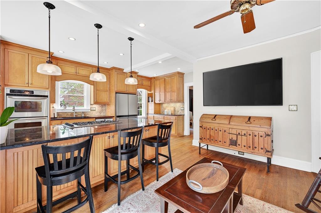 Atlanta, Georgia, 30306, United States, 3 Bedrooms Bedrooms, ,2 BathroomsBathrooms,Residential,For Sale,1906309