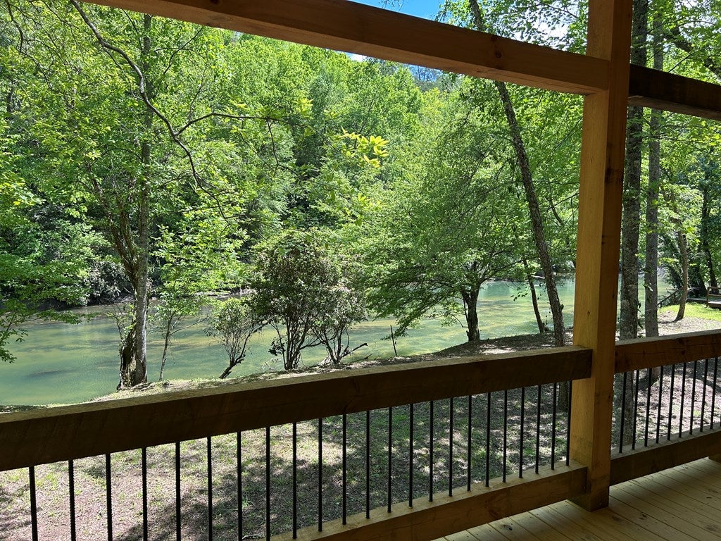 Mineral Bluff, Georgia, 30559, United States, 4 Bedrooms Bedrooms, ,5 BathroomsBathrooms,Residential,For Sale,1858917