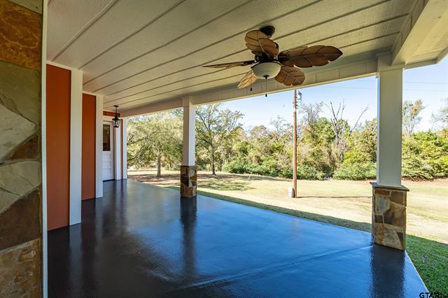 Winona, Texas, 75792, United States, 4 Bedrooms Bedrooms, ,2 BathroomsBathrooms,Residential,For Sale,1995143