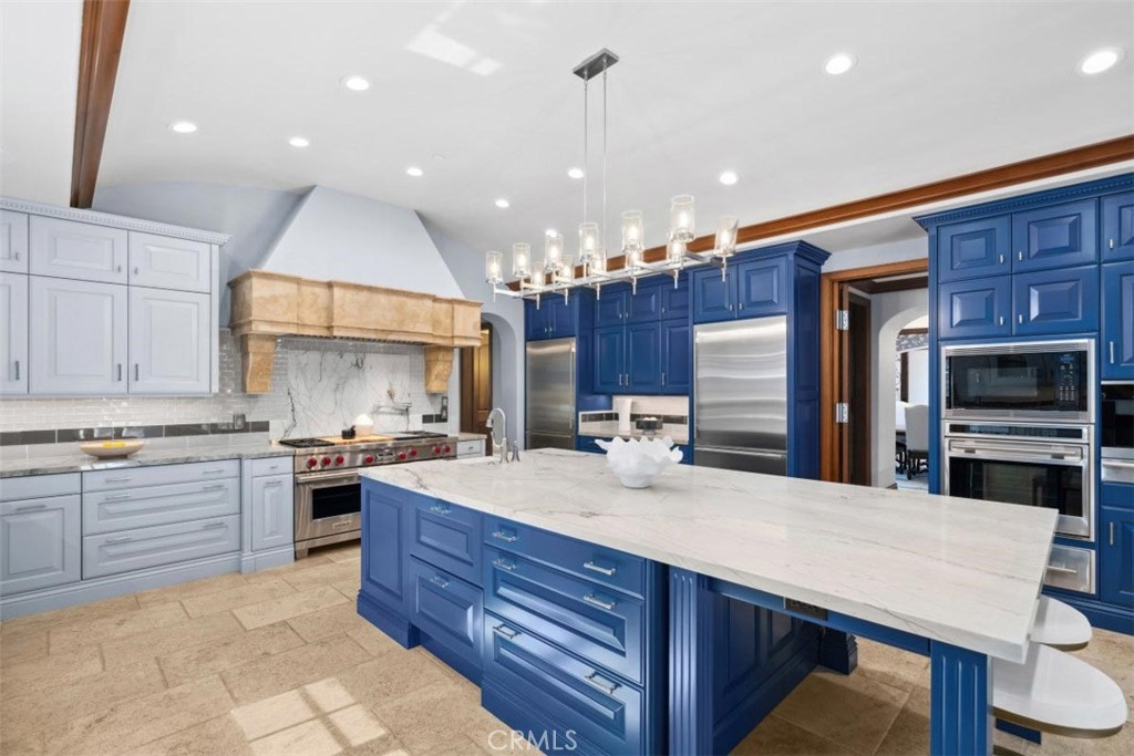 Irvine, California, 92603, United States, 6 Bedrooms Bedrooms, ,8 BathroomsBathrooms,Residential,For Sale,1840658